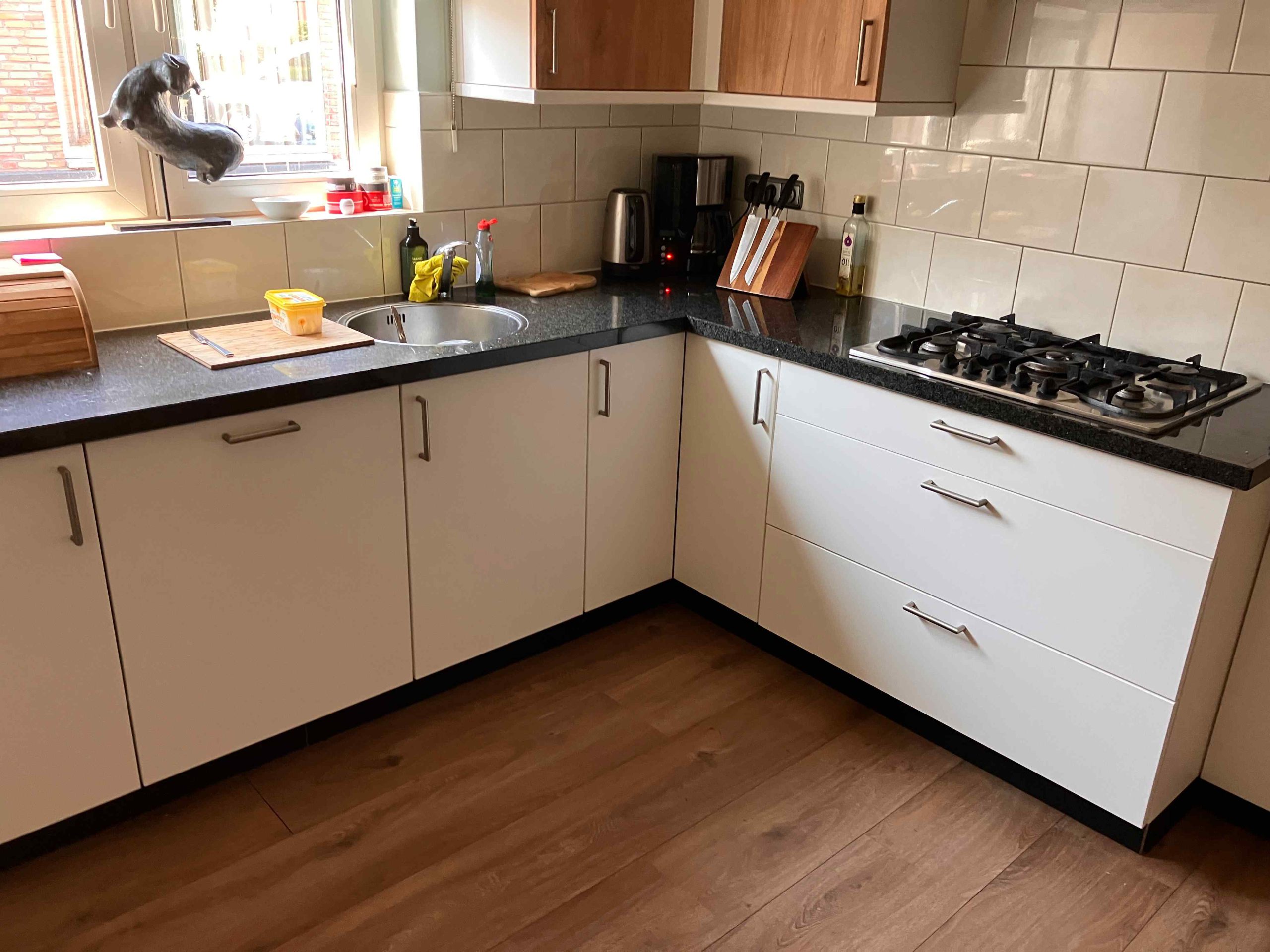 Keukenkleuren combineren met houtlook, foto 4