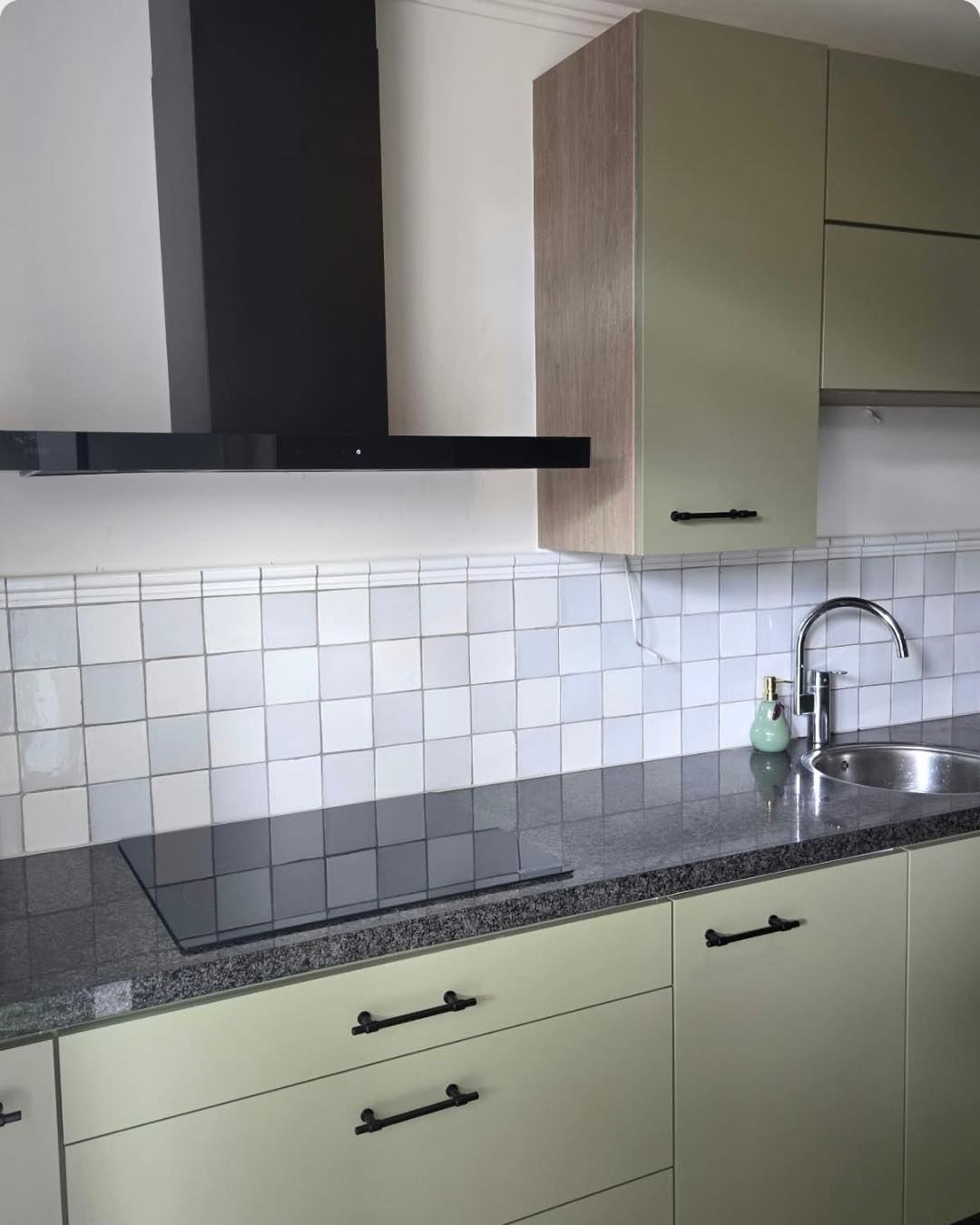 Na: Instagram-post van Kitchen Perfect: ✨ 𝐄𝐞𝐧 𝐤𝐞𝐮𝐤𝐞𝐧 𝐝𝐢𝐞 𝐤𝐥𝐞𝐮𝐫 𝐝𝐮𝐫𝐟𝐭!