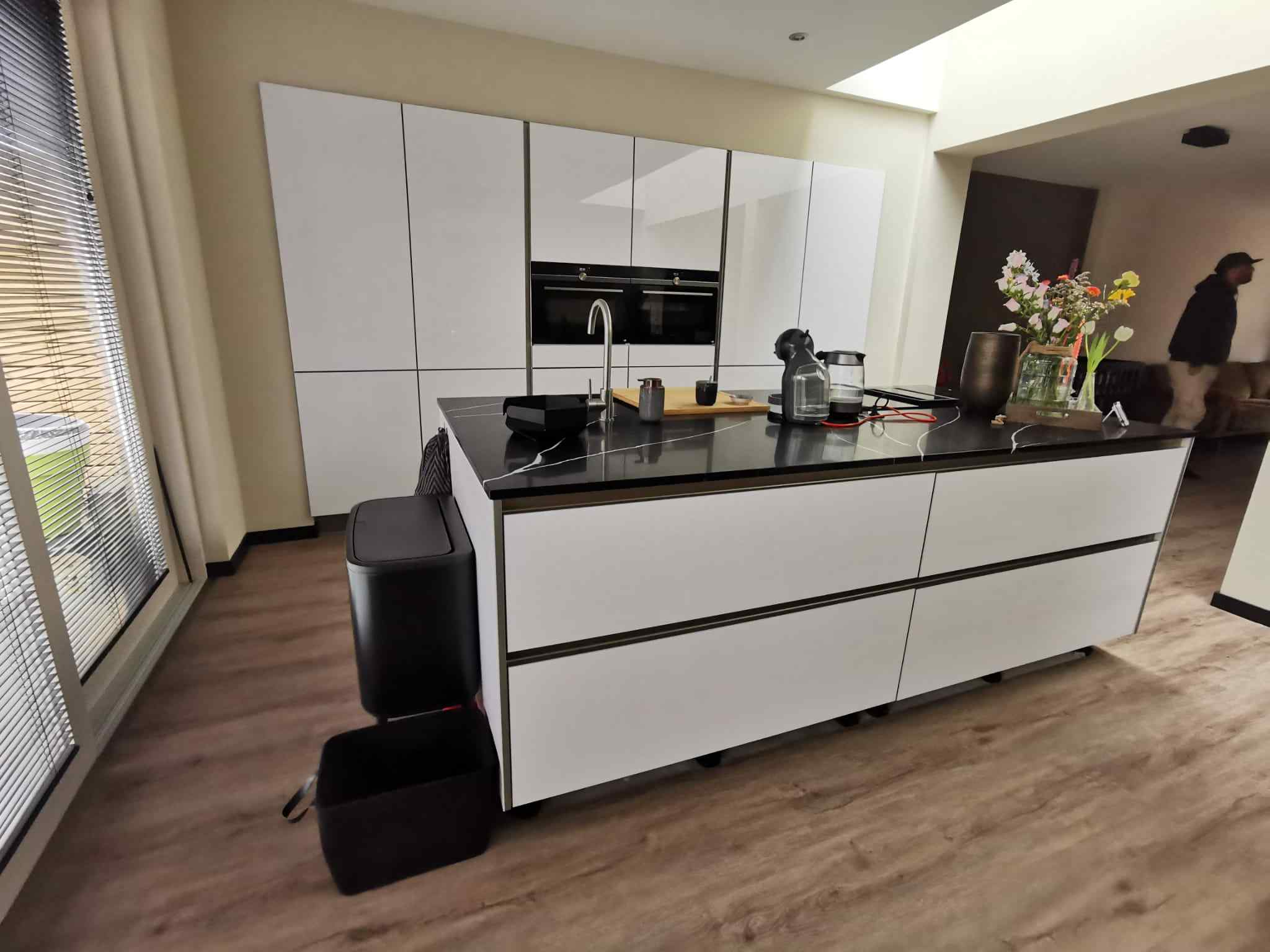 Keuken inclusief aanrecht wrappen: voor de renovatie
