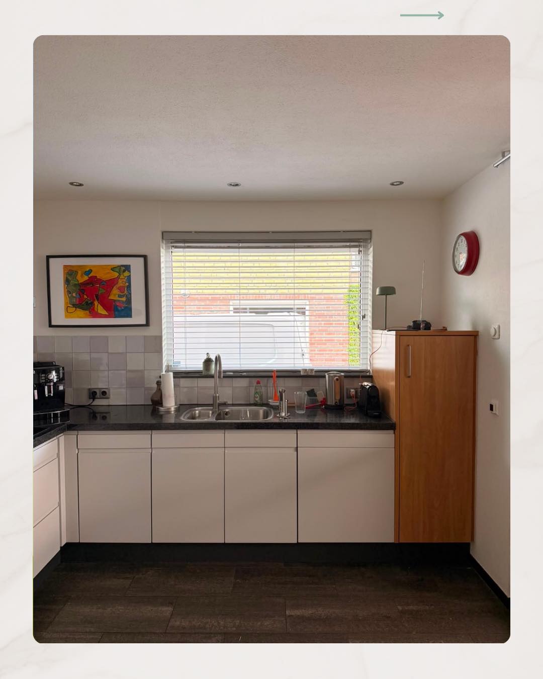 Instagram-post van Kitchen Perfect: 𝐋𝐞𝐬𝐬 𝐢𝐬 𝐦𝐨𝐫𝐞. 𝐄𝐧 𝐝𝐚𝐭 𝐳𝐢𝐞 𝐣𝐞 𝐡𝐢𝐞𝐫.🤩