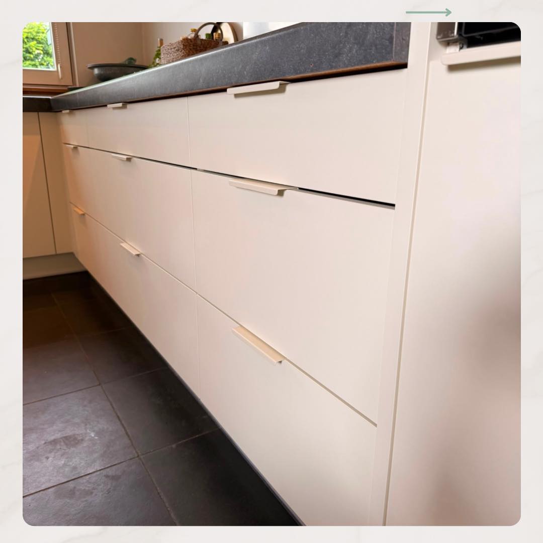 Instagram-post van Kitchen Perfect: 𝐌𝐨𝐝𝐞𝐫𝐧𝐞 𝐓𝐫𝐚𝐧𝐬𝐟𝐨𝐫𝐦𝐚𝐭𝐢𝐞 ✨